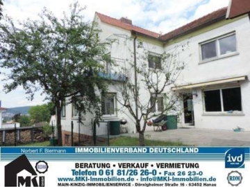 Modernisiertes Einfamilienhaus mit traumhaftem Fernblick in Gelnhausen-Hailer, 63571 Gel, Haus