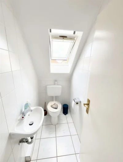 Moderne 2-Zimmer-Studio-Wohnung - Gäste-WC (11818)