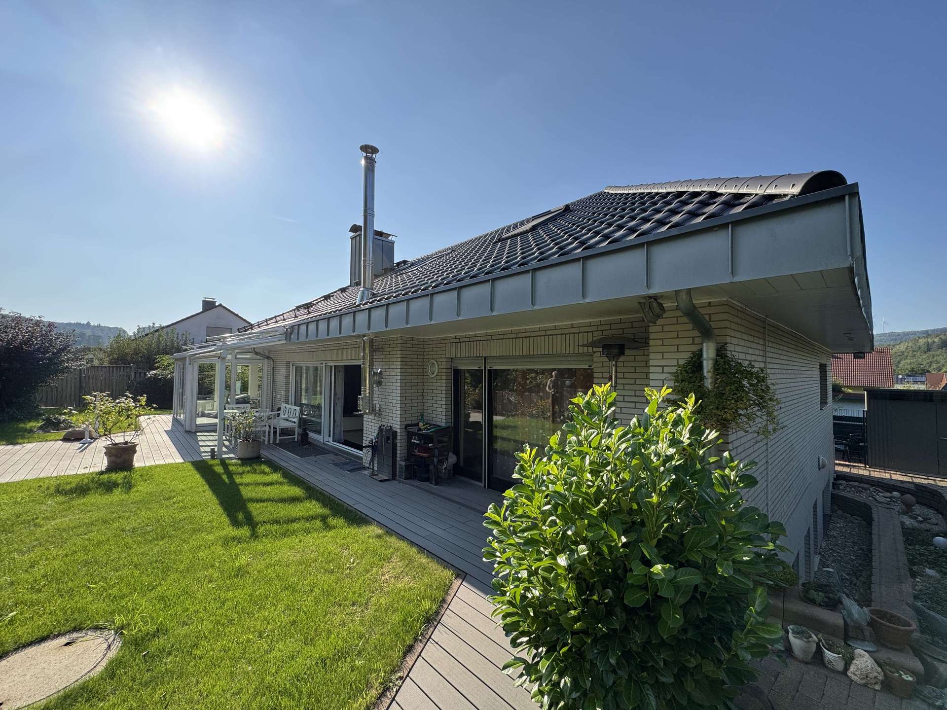 Hausansicht Garten
