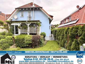 Einfamilienhaus mit herrlichem Garten in Nidderau-OT - Eingangsbild (7940)