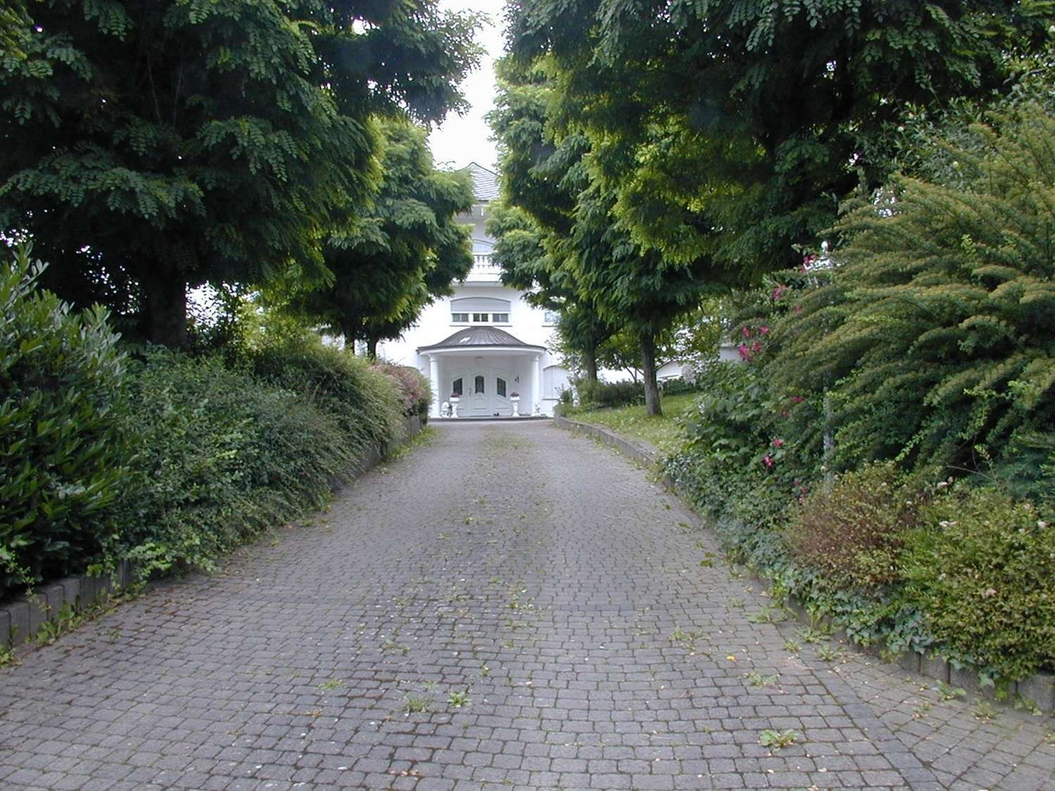 Villa 2