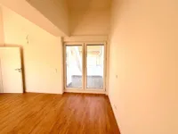 Zimmer 2 OG