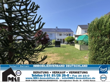 Großzügiges Zweifamilienhaus in bei Gelnhausen - Eingangsbild (3131)