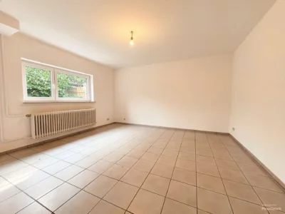 Gepflegter Bungalow mit Büro (ELW möglich) und herrlichem Garten in Erlensee - Büro Zimmer 1 (12281)