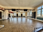 Großer Raum 1 - Helle und große Gewerbefläche im Stillvollen Altbau