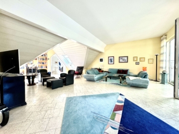 Exklusives Penthouse mit Wintergarten und Dachterrasse - Wohnzimmer (3) (2117)