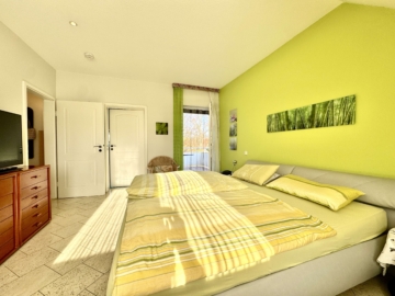 Exklusives Penthouse mit Wintergarten und Dachterrasse - Schlafzimmer (2120)