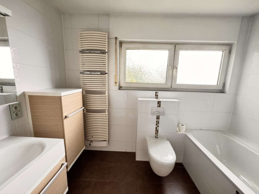 Badezimmer EG