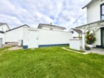 Gartenansicht 3 - Neuwertige Doppelhaushälfte mit Stil, Komfort und schönem Garten in Erlensee-Langendiebach