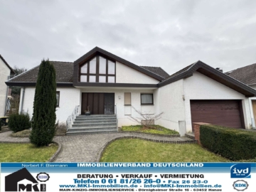 Repräsentative Villa mit ELW in Nidderau-Heldenbergen, 61130 Nidderau, Haus