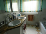 Bad mit Wanne