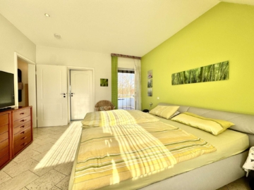 Penthouse-Wohnung in Gelnhausen-Hailer - Schlafzimmer (9614)