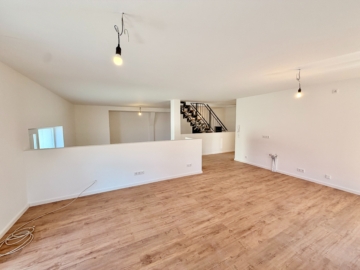 Hochparterre-Maisonettewohnung – Erstbezug in Hasselroth-Neuenhaßlau - Wohn- Essbereich (3) (6704)