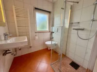 Bad OG Wohnhaus