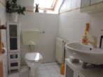 Badezimmer - 1-2-Familienhaus mit ELW in Bestlage