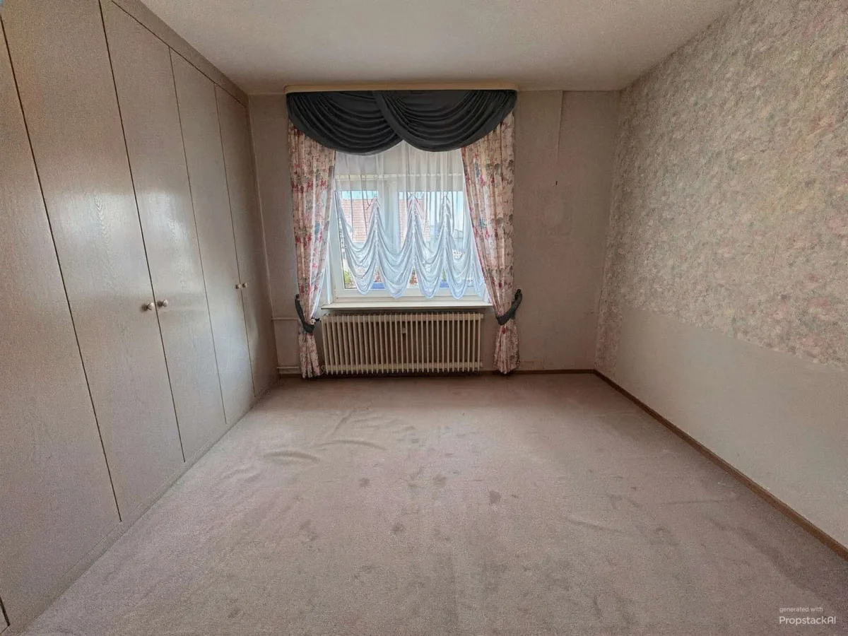 Schlafzimmer 1