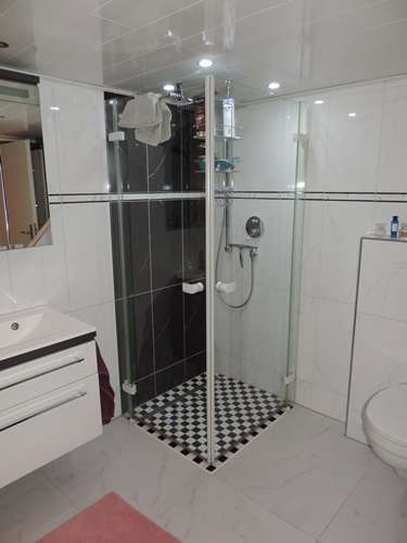 Badezimmer UG