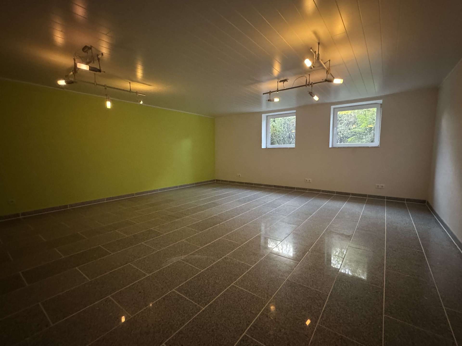 Souterrain Zimmer 1
