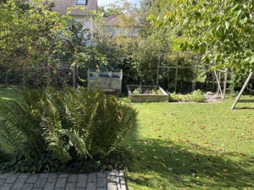 Repräsentativ und großzügig … Einfamilienhaus in bester Lage von Hanau mit Blick ins Grüne - Garten (2067)